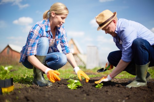 Waste handling and liability rules for garden work